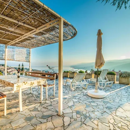 Fuer 3 Personen Ca 40 Qm In Rabac, Istrien Bucht Von Rabac